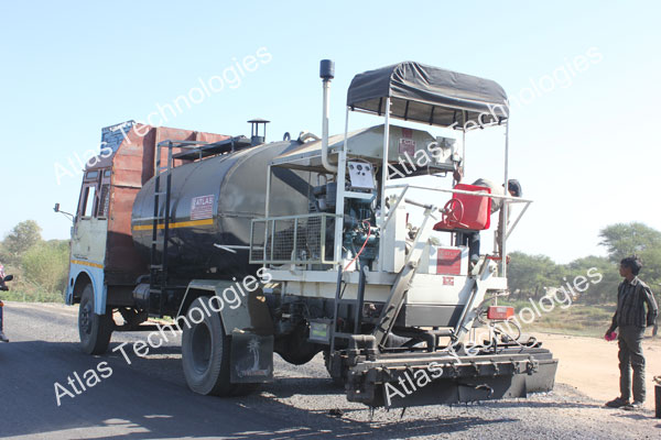 Bitumen sprayer 6 tons capacity in India